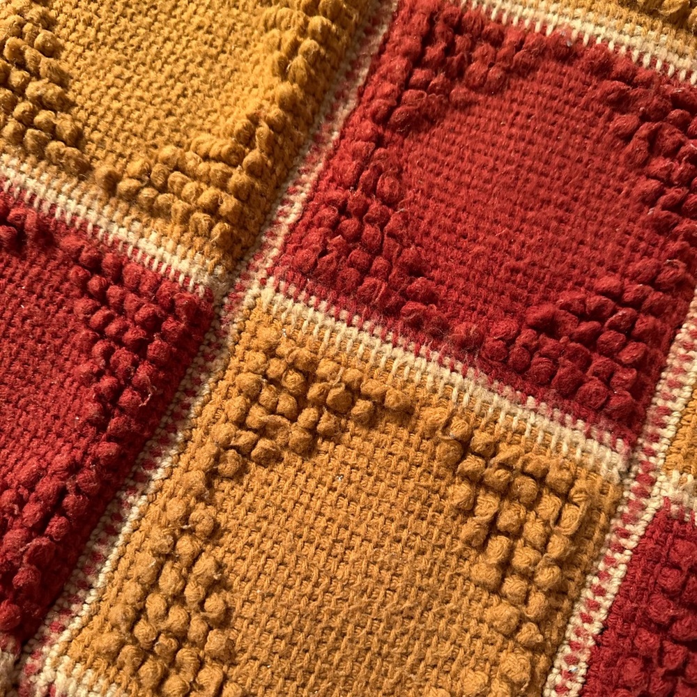 New Crocheted Throw - Picture 2 of 4